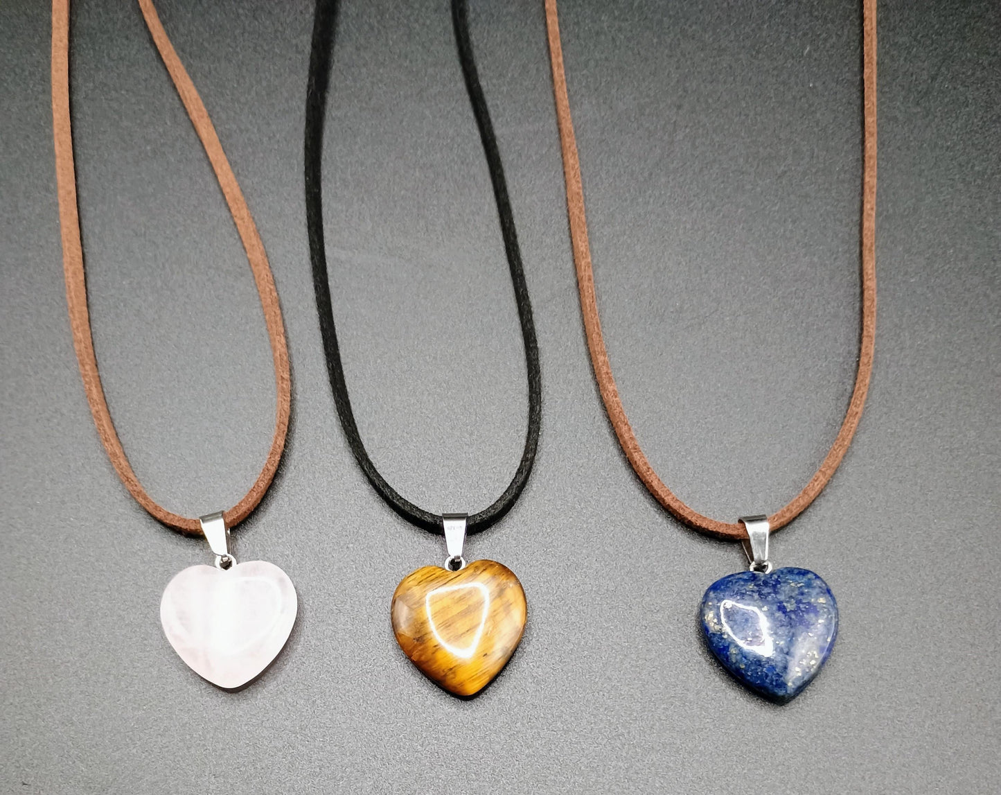 Heart shaped natural stones pendant & necklace