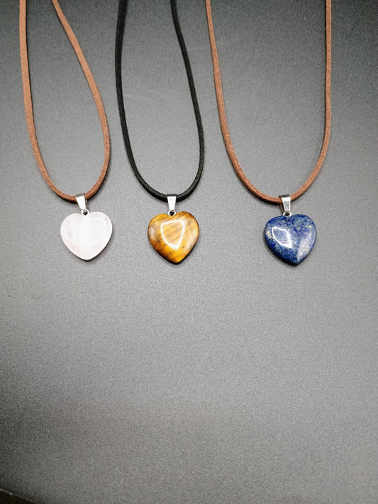 Heart shaped natural stones pendant & necklace